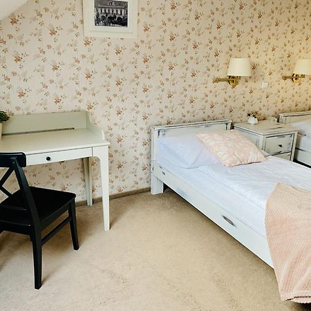 Hotel Posta Sobotka Exteriör bild
