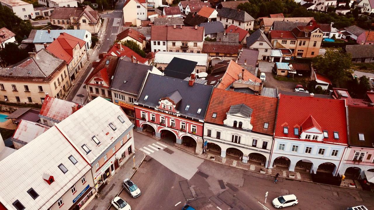 Hotel Posta Sobotka Exteriör bild